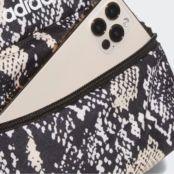 Adidas TREFOIL 2.0 MINI BACKPACK NWT - Picture 5 of 6